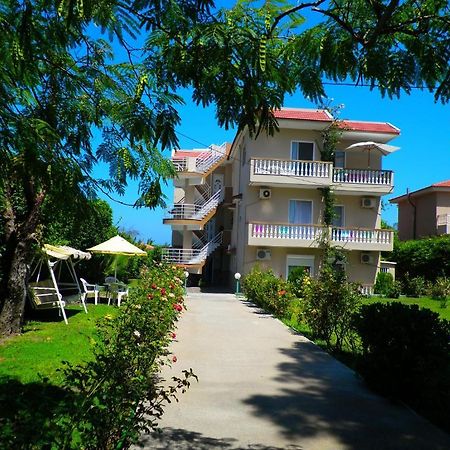 Alexia Apartments & Studios Kremastí Exterior foto